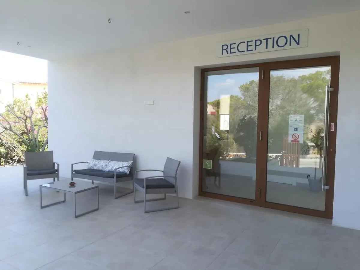 Apartamentos Villa Primera Cala Figuera
