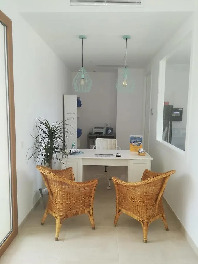 Apartamentos Villa Primera Cala Figuera  2*, Cala Figuera (Mallorca)