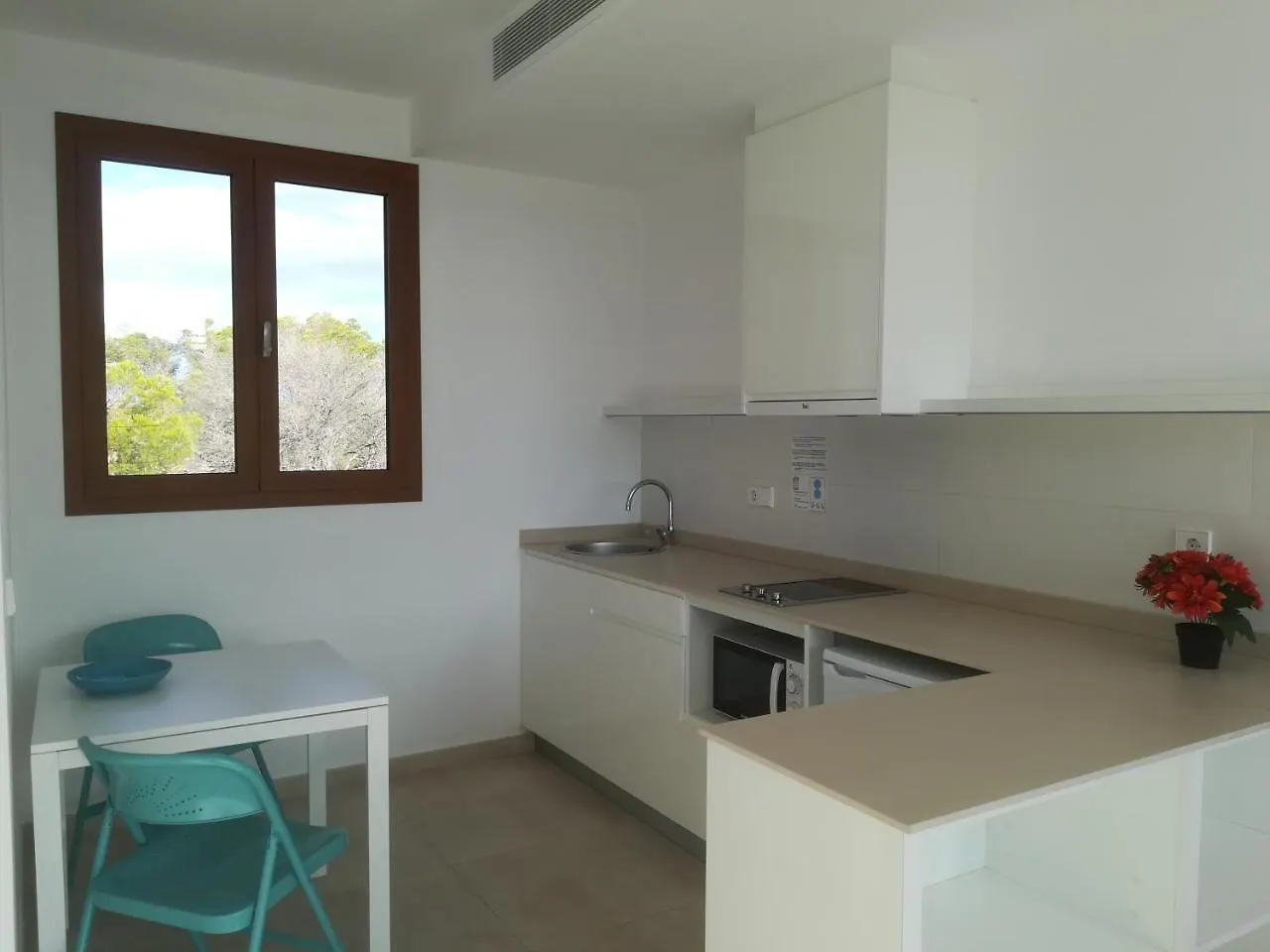 Apartahotel Apartamentos Villa Primera Cala Figuera